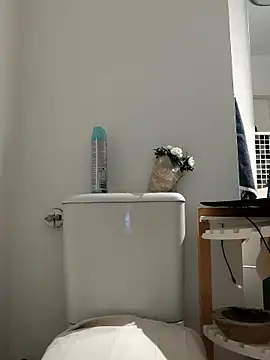 sweetybae75 online show from November 2025 01:49:02 AM