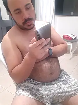 Snapshot of Urso_Nerd chatting on September 2025 12:24:02 AM Urso Nerd online show from September 2025 12:24:02 AM