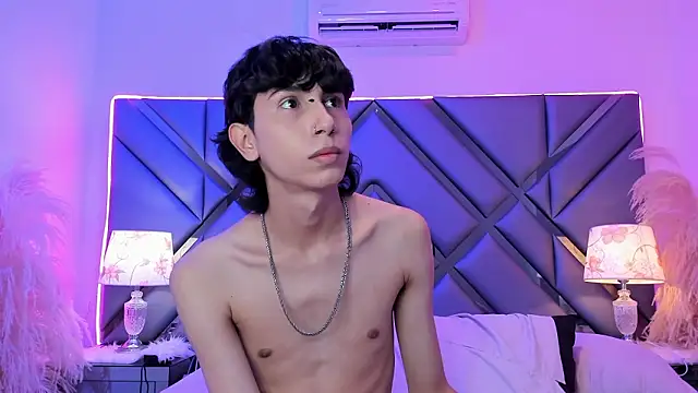 Snapshot of Milan_LewisS chatting on February 2026 01:15:01 PM Milan LewisS online show from February 2026 01:15:01 PM