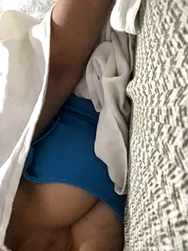 AlevNaz online show from September 2025 12:16:01 AM