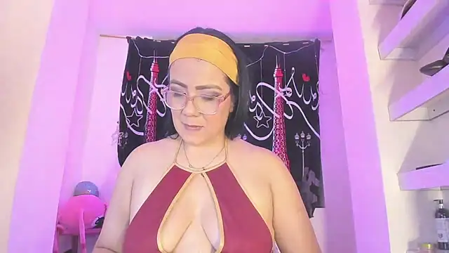 AlicePipper online show from July 2026 06:17:01 AM