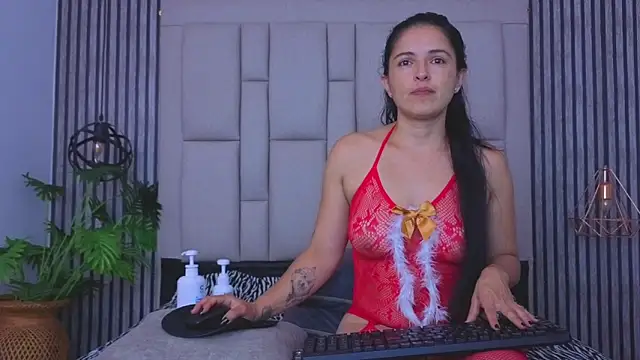 bryonycutee online show from May 2026 11:17:01 AM
