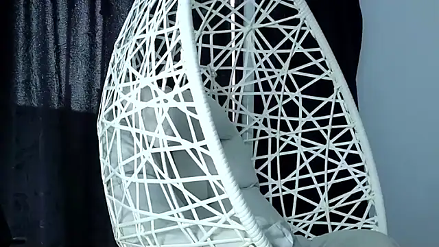 Snapshot of cuteeimy chatting on September 2025 07:39:01 PM cuteeimy online show from September 2025 07:39:01 PM