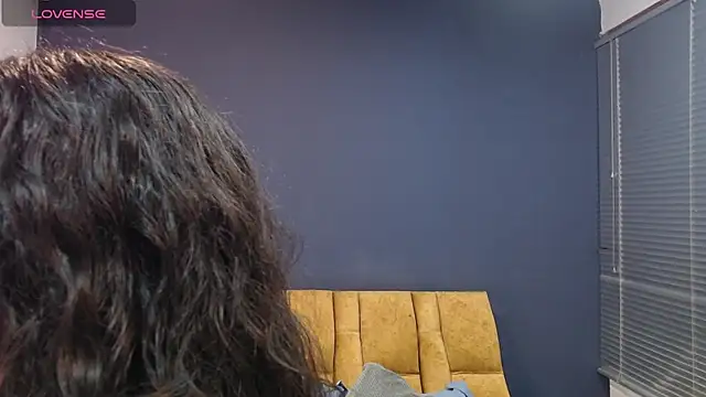 KendraaSimons online show from April 2026 04:15:02 PM