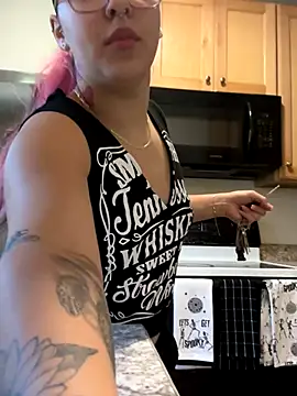 babykalirose online show from October 2025 05:11:01 PM