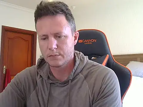 TroyDieselXXX online show from April 2026 07:45:01 AM