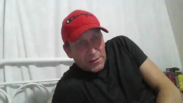 Snapshot of Scooter197352 chatting on April 2026 06:00:02 AM Scooter197352 online show from April 2026 06:00:02 AM