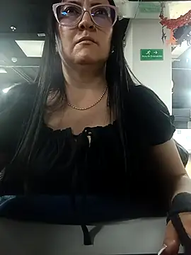 Romina693 online show from October 2025 06:19:02 AM