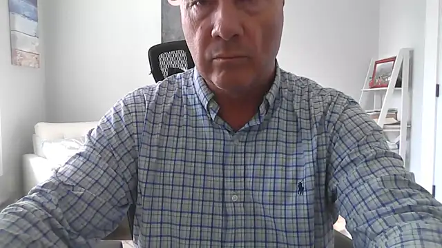 Snapshot of cyclone1212 chatting on March 2026 12:55:01 PM cyclone1212 online show from March 2026 12:55:01 PM