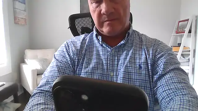 Snapshot of cyclone1212 chatting on March 2026 02:17:01 PM cyclone1212 online show from March 2026 02:17:01 PM