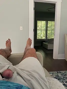 Snapshot of cyclone1212 chatting on April 2026 01:15:02 PM cyclone1212 online show from April 2026 01:15:02 PM