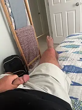 Snapshot of cyclone1212 chatting on April 2026 12:15:02 PM cyclone1212 online show from April 2026 12:15:02 PM