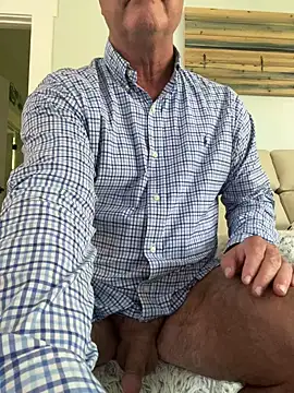 Snapshot of cyclone1212 chatting on April 2026 12:41:01 PM cyclone1212 online show from April 2026 12:41:01 PM