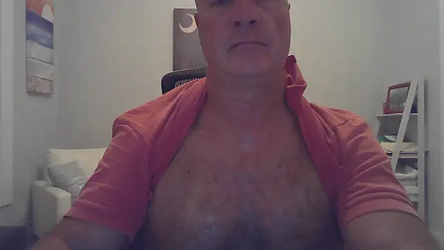 Snapshot of cyclone1212 chatting on May 2026 09:14:01 AM cyclone1212 online show from May 2026 09:14:01 AM