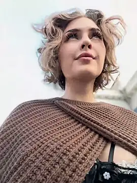 KellyKeler online show from November 2025 12:38:01 PM