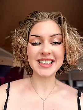 KellyKeler online show from April 2026 10:20:02 AM