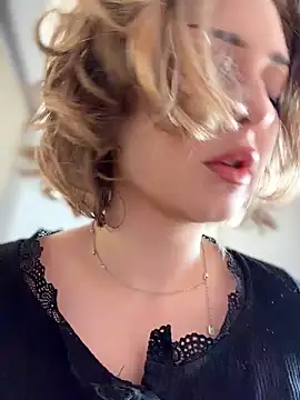 KellyKeler online show from April 2026 10:44:01 AM