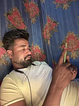 Snapshot of Munny6677 chatting on January 2026 07:19:01 PM Munny6677 online show from January 2026 07:19:01 PM