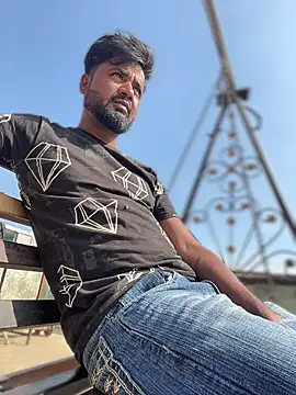 Snapshot of Munny6677 chatting on January 2026 07:13:01 AM Munny6677 online show from January 2026 07:13:01 AM