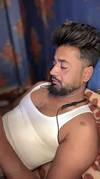 Snapshot of Munny6677 chatting on February 2026 06:47:02 PM Munny6677 online show from February 2026 06:47:02 PM