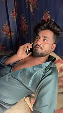 Snapshot of Munny6677 chatting on February 2026 07:28:01 PM Munny6677 online show from February 2026 07:28:01 PM