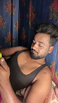 Snapshot of Munny6677 chatting on February 2026 07:54:02 PM Munny6677 online show from February 2026 07:54:02 PM