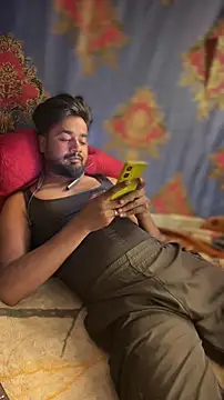 Snapshot of Munny6677 chatting on February 2026 07:43:02 PM Munny6677 online show from February 2026 07:43:02 PM