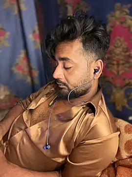 Snapshot of Munny6677 chatting on March 2026 07:32:01 PM Munny6677 online show from March 2026 07:32:01 PM