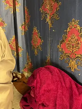 Snapshot of Munny6677 chatting on April 2026 07:22:01 PM Munny6677 online show from April 2026 07:22:01 PM