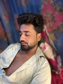 Snapshot of Munny6677 chatting on April 2026 07:23:01 PM Munny6677 online show from April 2026 07:23:01 PM