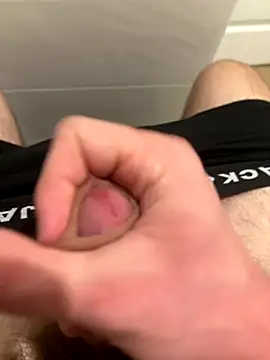 hugehairycock 98 online show from November 2025 08:35:01 AM