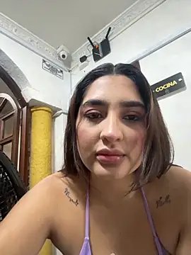 JasmineRhodes online show from November 2025 01:00:02 PM