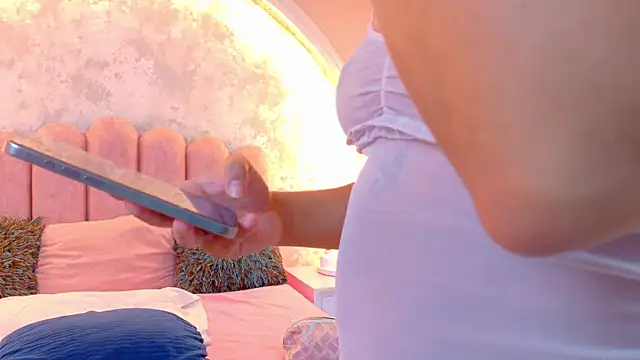 JasmineRhodes online show from March 2026 12:00:02 PM