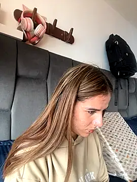 AllieYourGirl online show from October 2025 06:58:01 PM