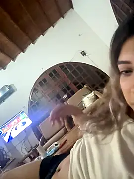 Snapshot of Kardashian12 chatting on November 2025 12:57:02 AM Kardashian12 online show from November 2025 12:57:02 AM