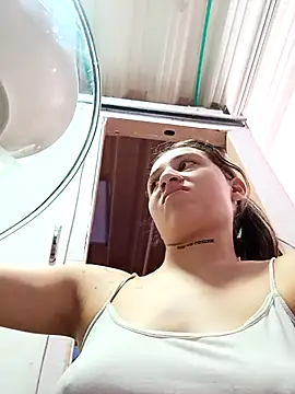 Arii collins1 online show from October 2025 06:35:02 PM