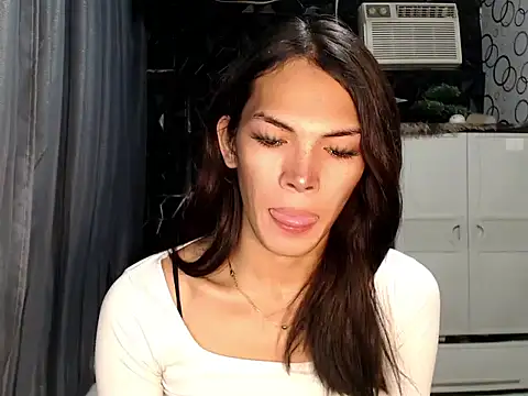 Snapshot of ladyhotcuming chatting on July 2026 09:11:01 PM ladyhotcuming online show from July 2026 09:11:01 PM