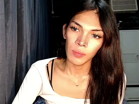 Snapshot of ladyhotcuming chatting on July 2026 07:39:02 AM ladyhotcuming online show from July 2026 07:39:02 AM