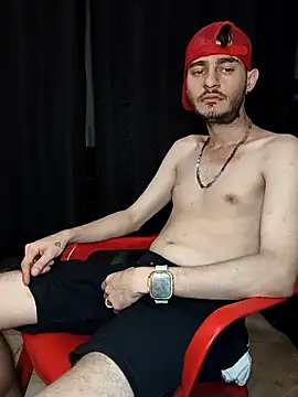 Snapshot of bigcockwhite777 chatting on December 2025 07:55:01 PM bigcockwhite777 online show from December 2025 07:55:01 PM