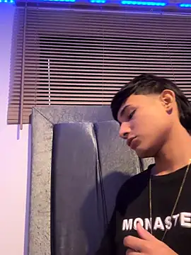 Snapshot of cody_fox10 chatting on November 2025 08:43:01 PM cody fox10 online show from November 2025 08:43:01 PM