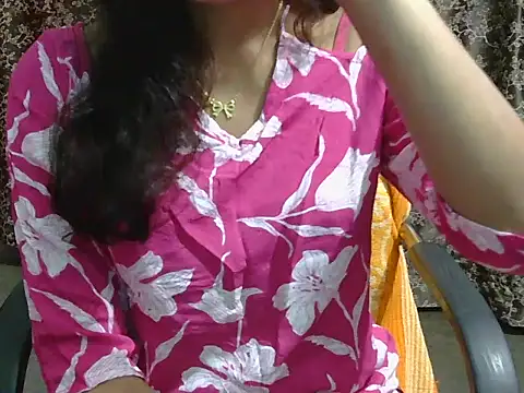 Snapshot of lovely_soniya chatting on March 2026 08:19:01 AM lovely soniya online show from March 2026 08:19:01 AM