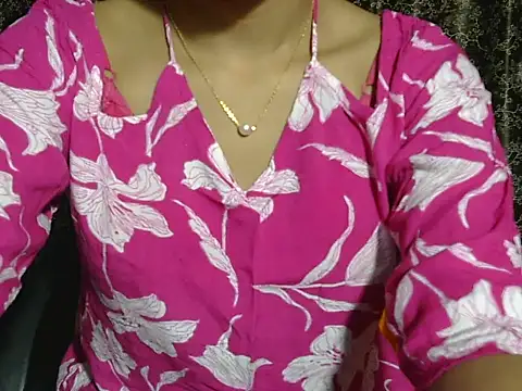 Snapshot of lovely_soniya chatting on March 2026 07:08:02 AM lovely soniya online show from March 2026 07:08:02 AM