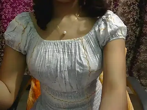 Snapshot of lovely_soniya chatting on April 2026 05:58:02 AM lovely soniya online show from April 2026 05:58:02 AM