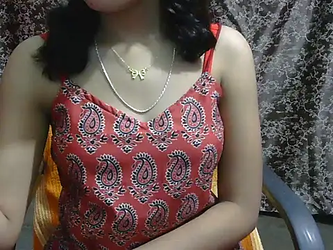 Snapshot of lovely_soniya chatting on May 2026 06:52:01 AM lovely soniya online show from May 2026 06:52:01 AM