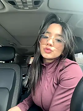 Michelle Zoe online show from September 2025 02:19:01 PM