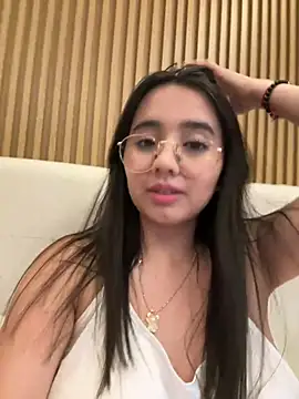 Snapshot of Michelle_Zoe chatting on March 2026 05:55:02 AM Michelle Zoe online show from March 2026 05:55:02 AM