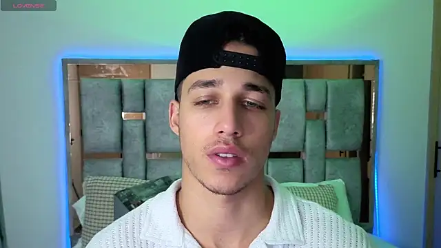 orionblaze69  online show from October 2025 08:15:02 AM