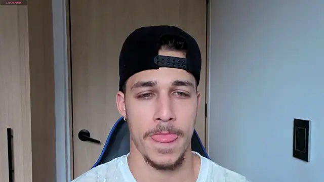 orionblaze69  online show from February 2026 08:31:02 PM