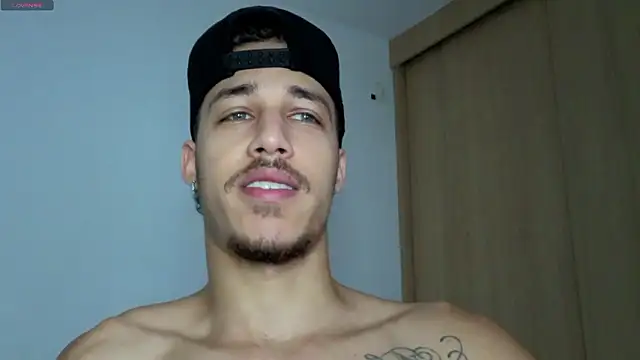 orionblaze69  online show from February 2026 10:16:01 AM