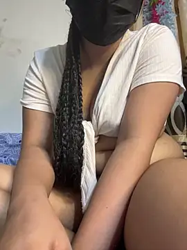 Ariana  Marie online show from November 2025 11:15:01 PM